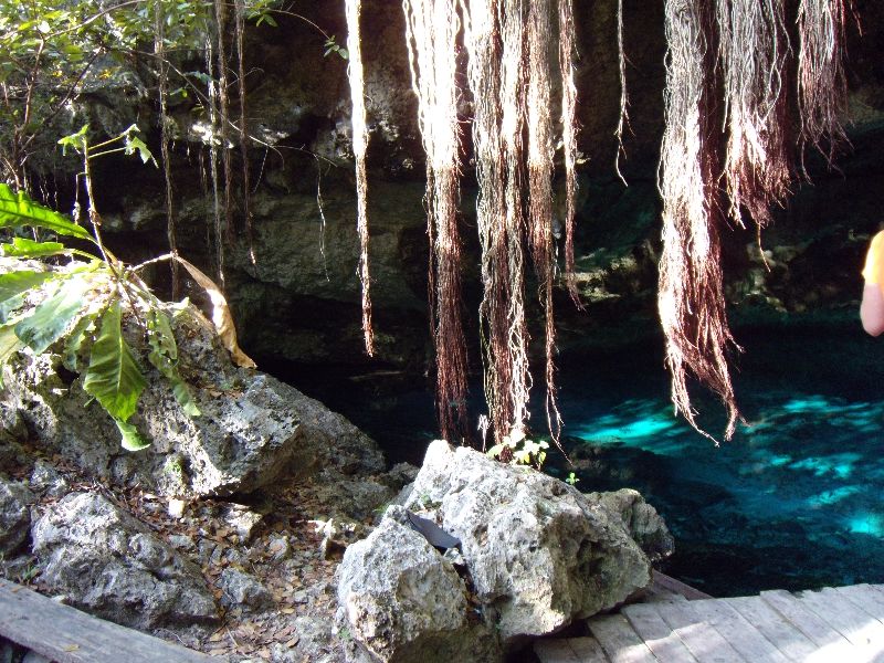 Entrance Cenotes Dos Ojos