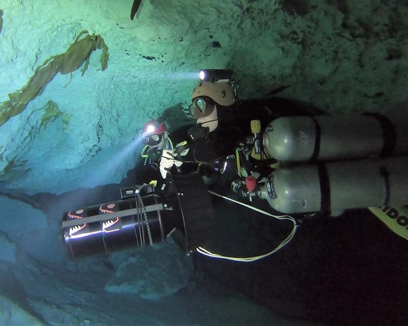 DIVER PROPULSION VEHICLE (DPV) PROGRAMS